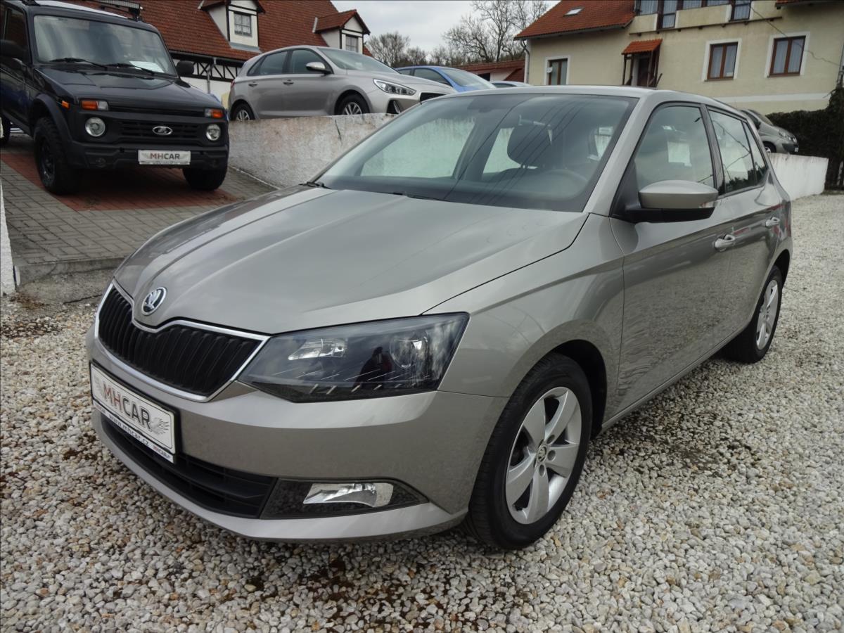 skoda-fabia-iii-1-0tsi-70-kw-style - 2