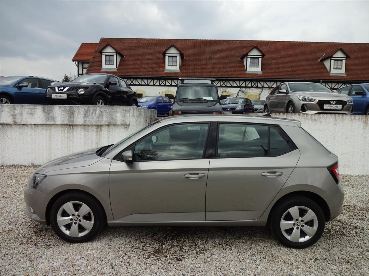 skoda-fabia-iii-1-0tsi-70-kw-style - 3