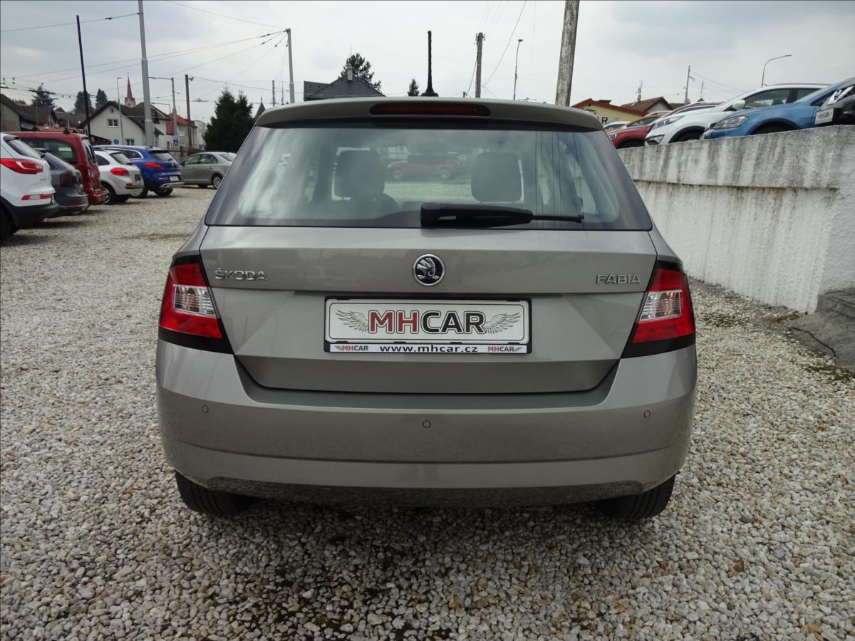 skoda-fabia-iii-1-0tsi-70-kw-style - 5
