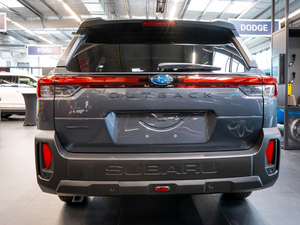 subaru-outback-2-5-touring-awd-x-mode-2026 - 3