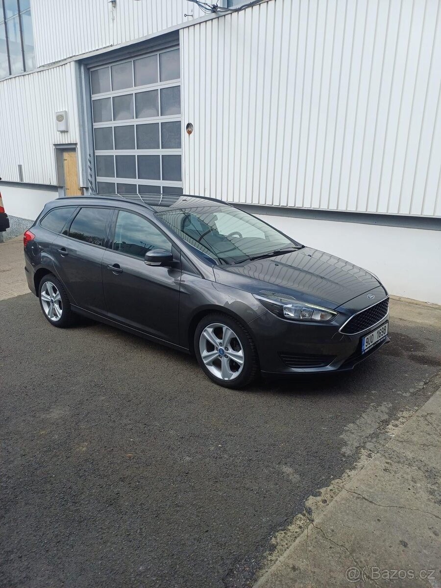 ford-focus-1-6-2017-benzin - 8