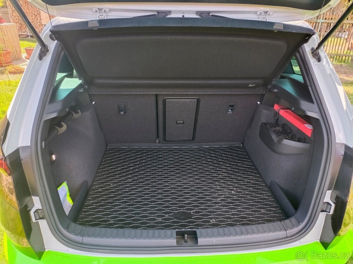 skoda-karoq-1-6-tdi-dsg-r-v-2020 - 8