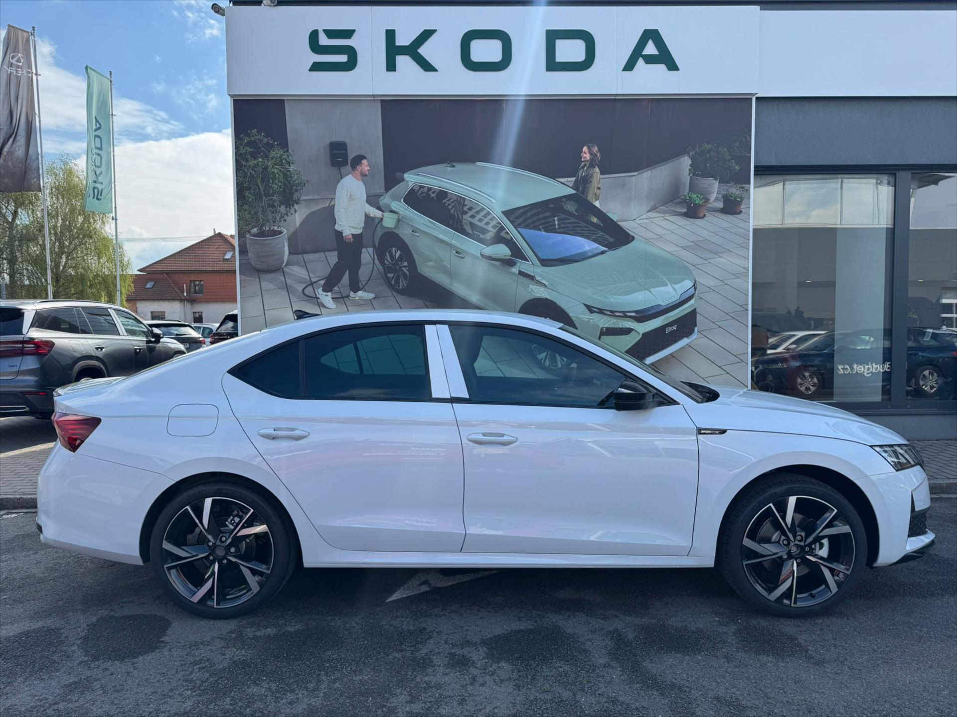 skoda-octavia-2-0-tdi-110-kw-sportline - 3