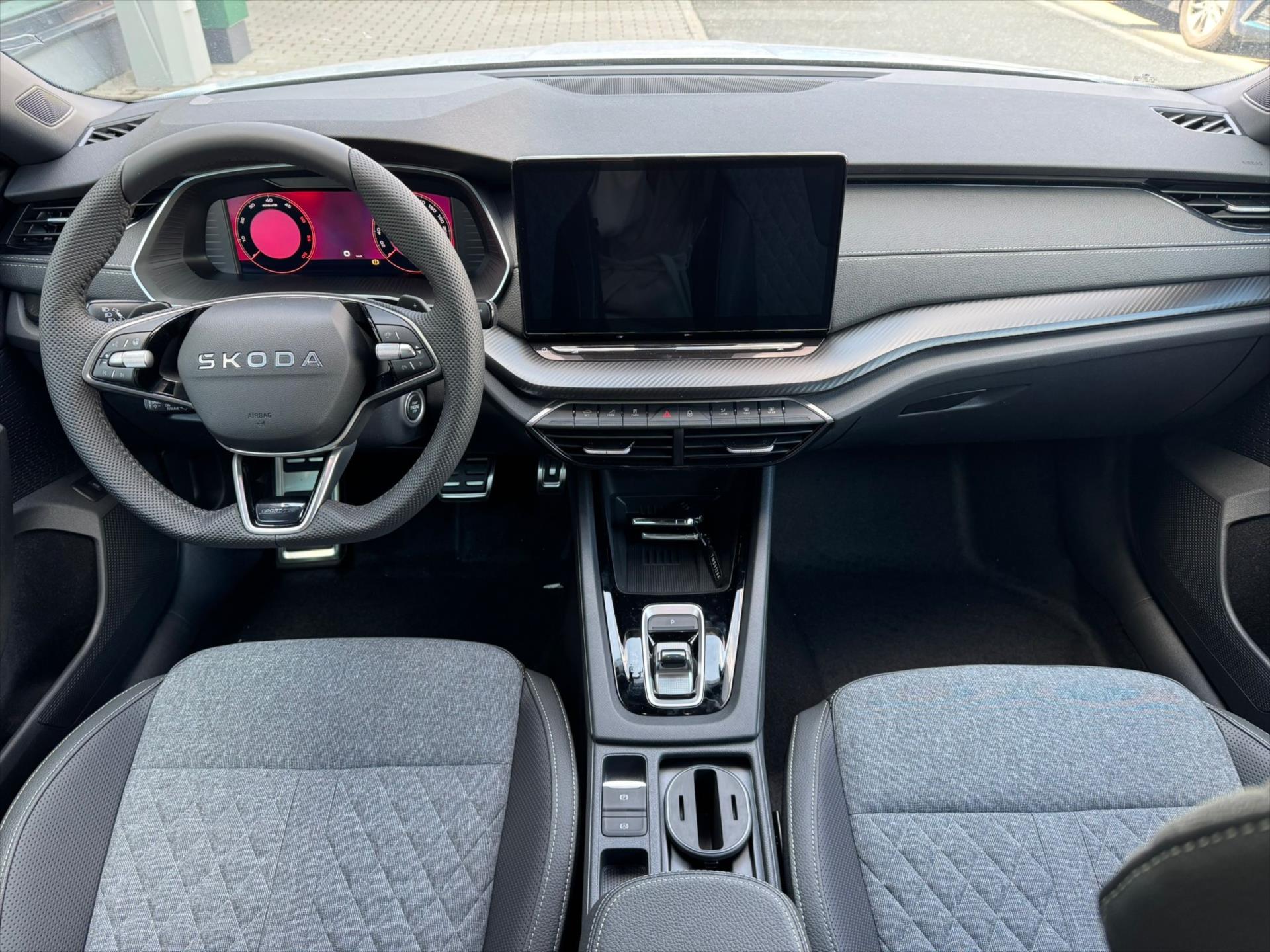 skoda-octavia-2-0-tdi-110-kw-sportline - 8