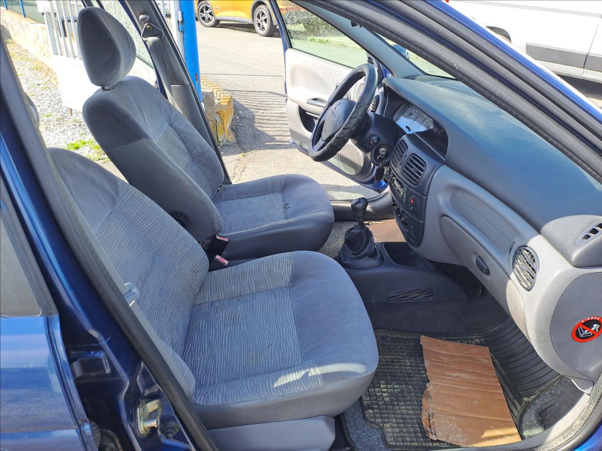 renault-megane-1-6-i-klima - 7