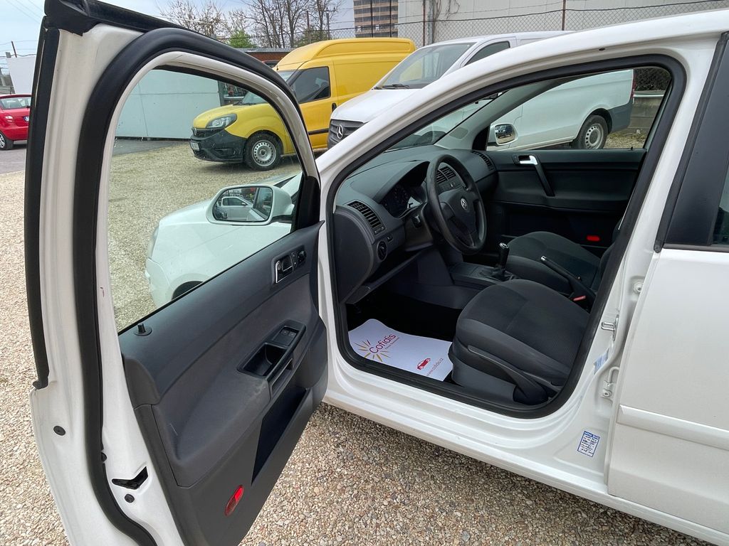 volkswagen-polo-1-2i-44kw-klima - 6