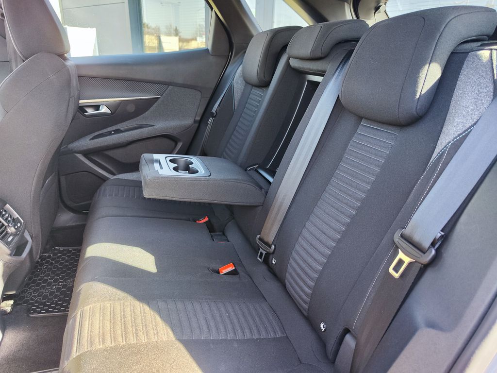 peugeot-3008-1-2-pure-tech-96kw-active-pack - 9