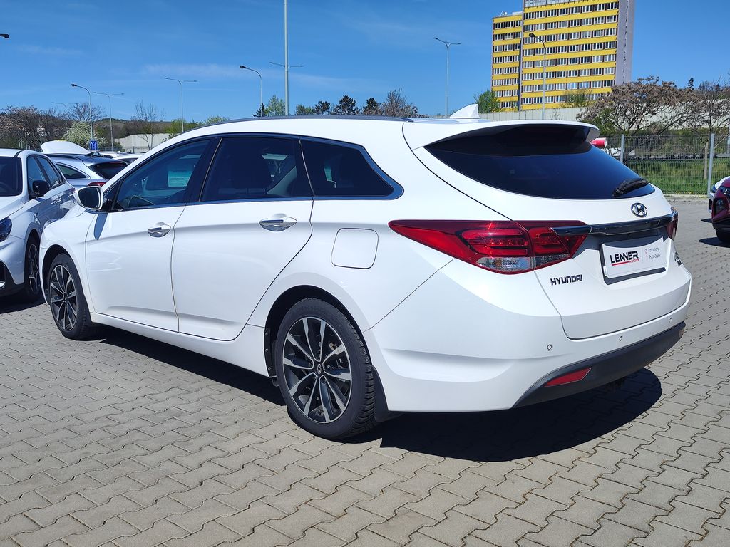 hyundai-i40-1-6-crdi-100kw-success-dct - 6