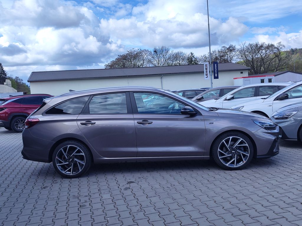 hyundai-i30-1-5-t-gdi-117kw-n-line-dct - 3