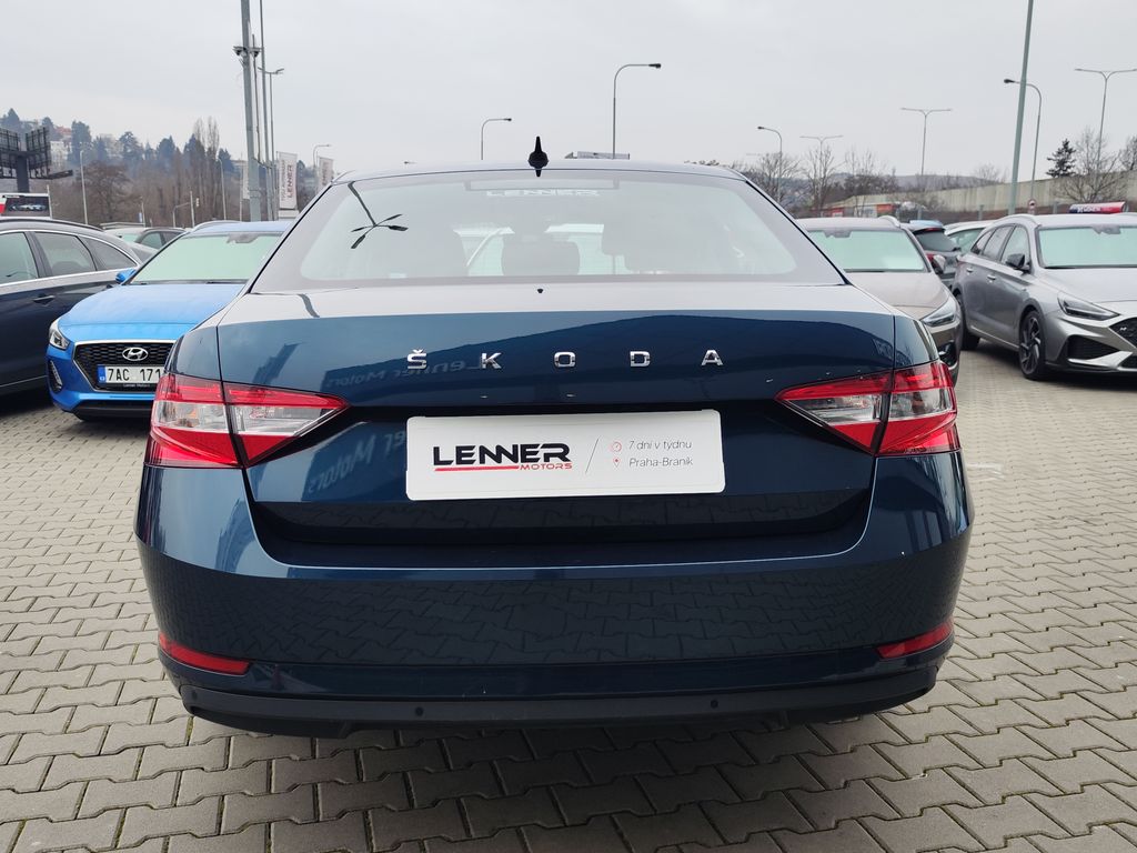 skoda-superb-1-5-tsi-110kw-ambition-dsg - 5