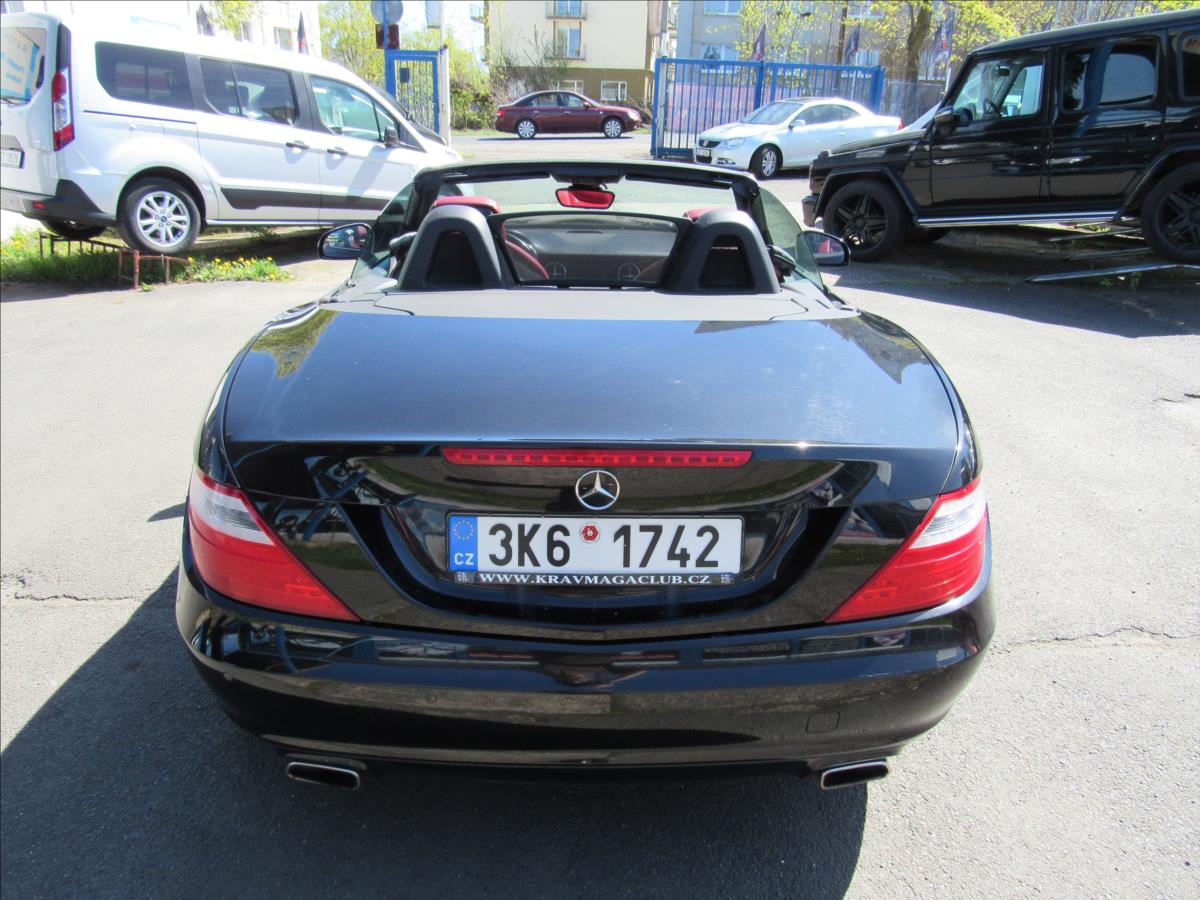 mercedes-benz-slk-1-8-200-135kw - 4