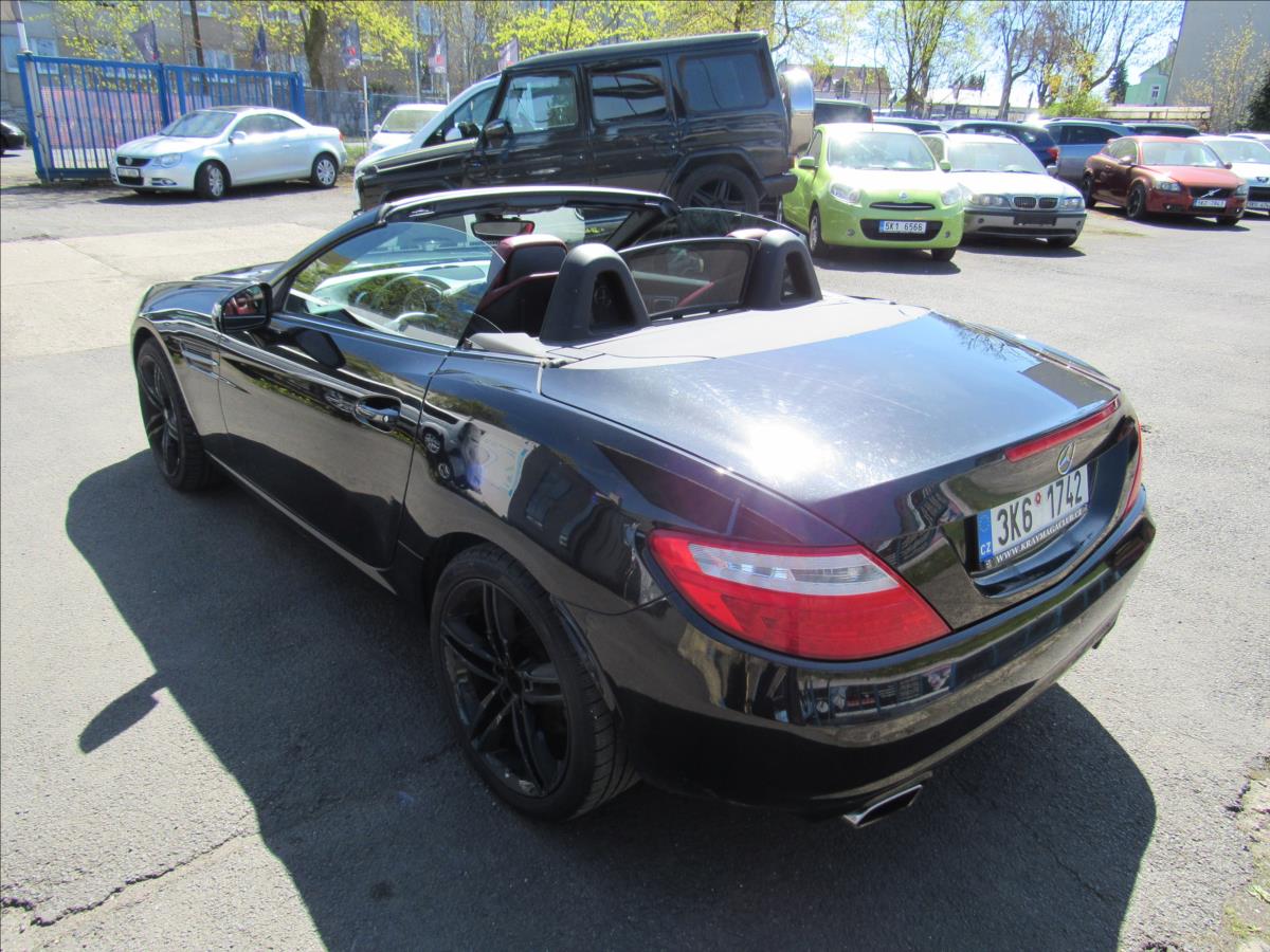 mercedes-benz-slk-1-8-200-135kw - 5