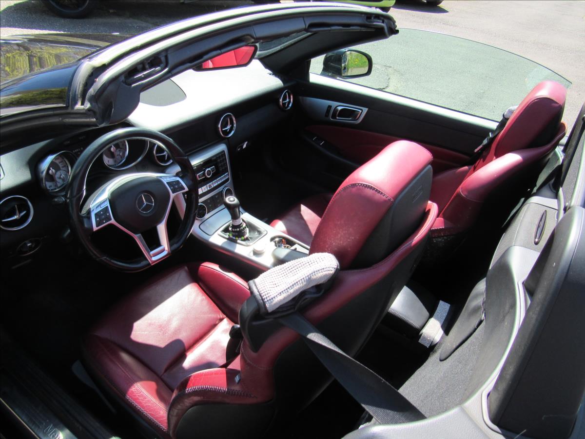mercedes-benz-slk-1-8-200-135kw - 8