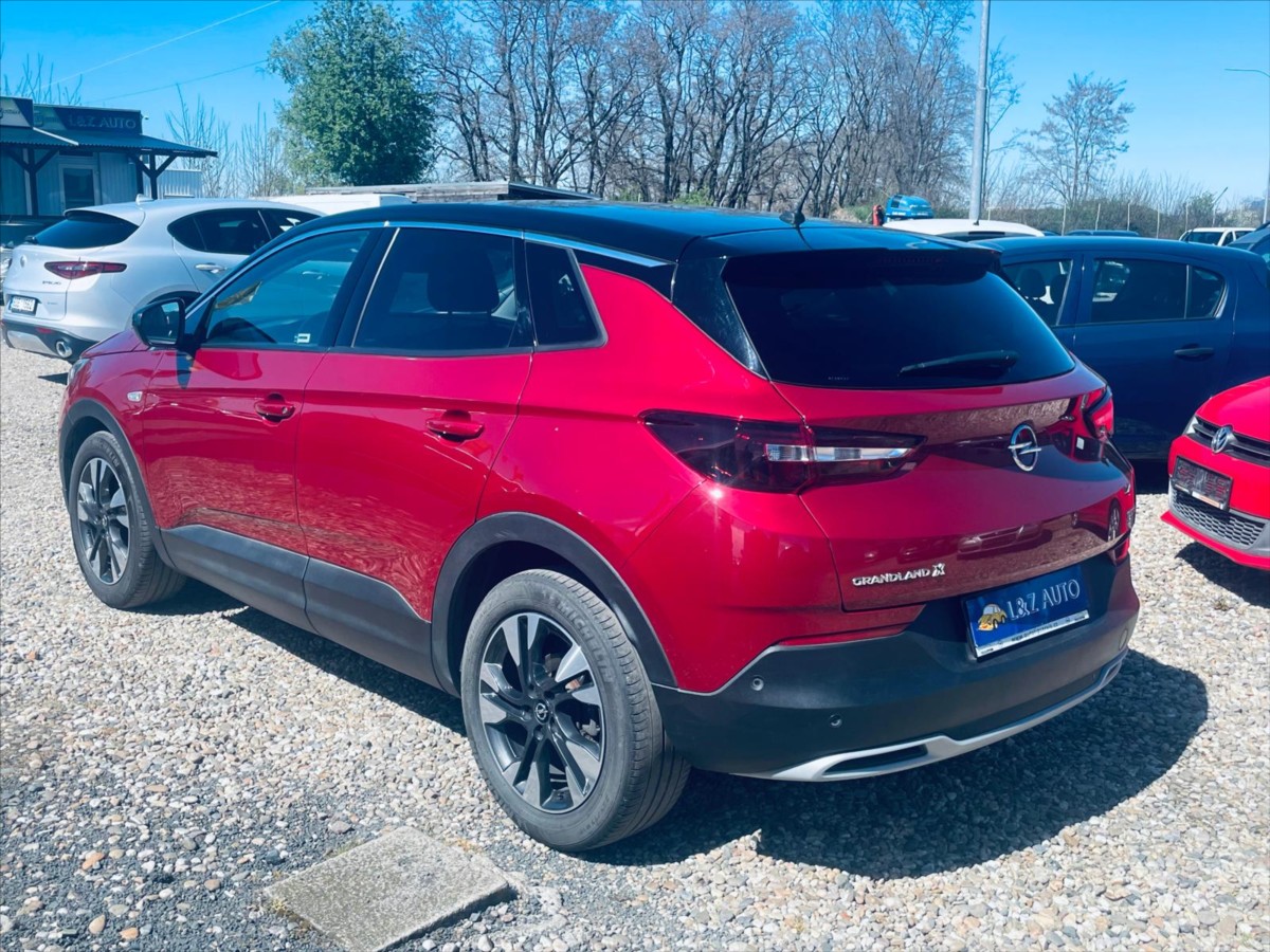 opel-grandland-x-1-2-turbo - 5