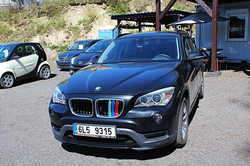 BMW X1 xDrive 18d manuál