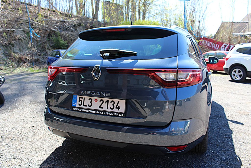 renault-megane-kombi-1-2i-97-kw - 4