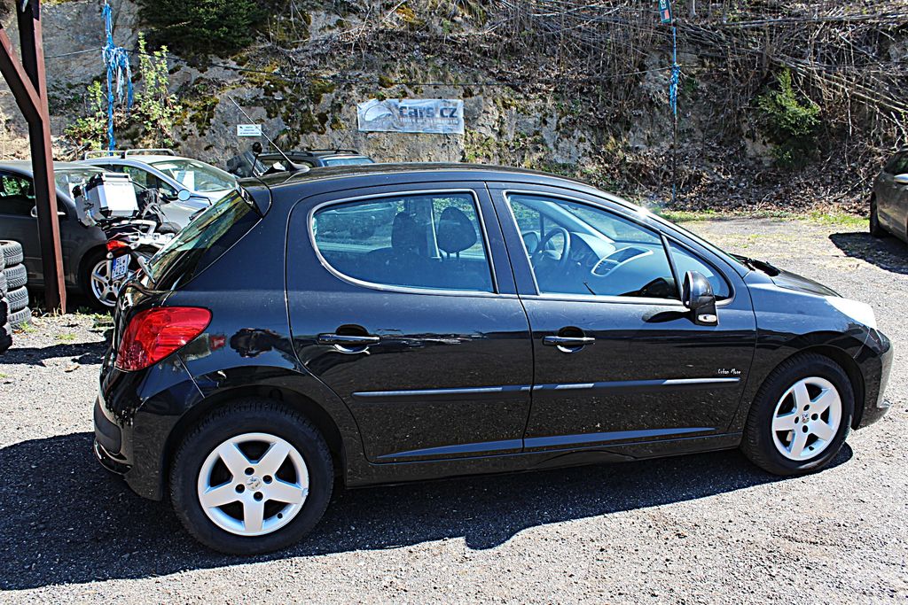 peugeot-207-1-4i-klima - 3