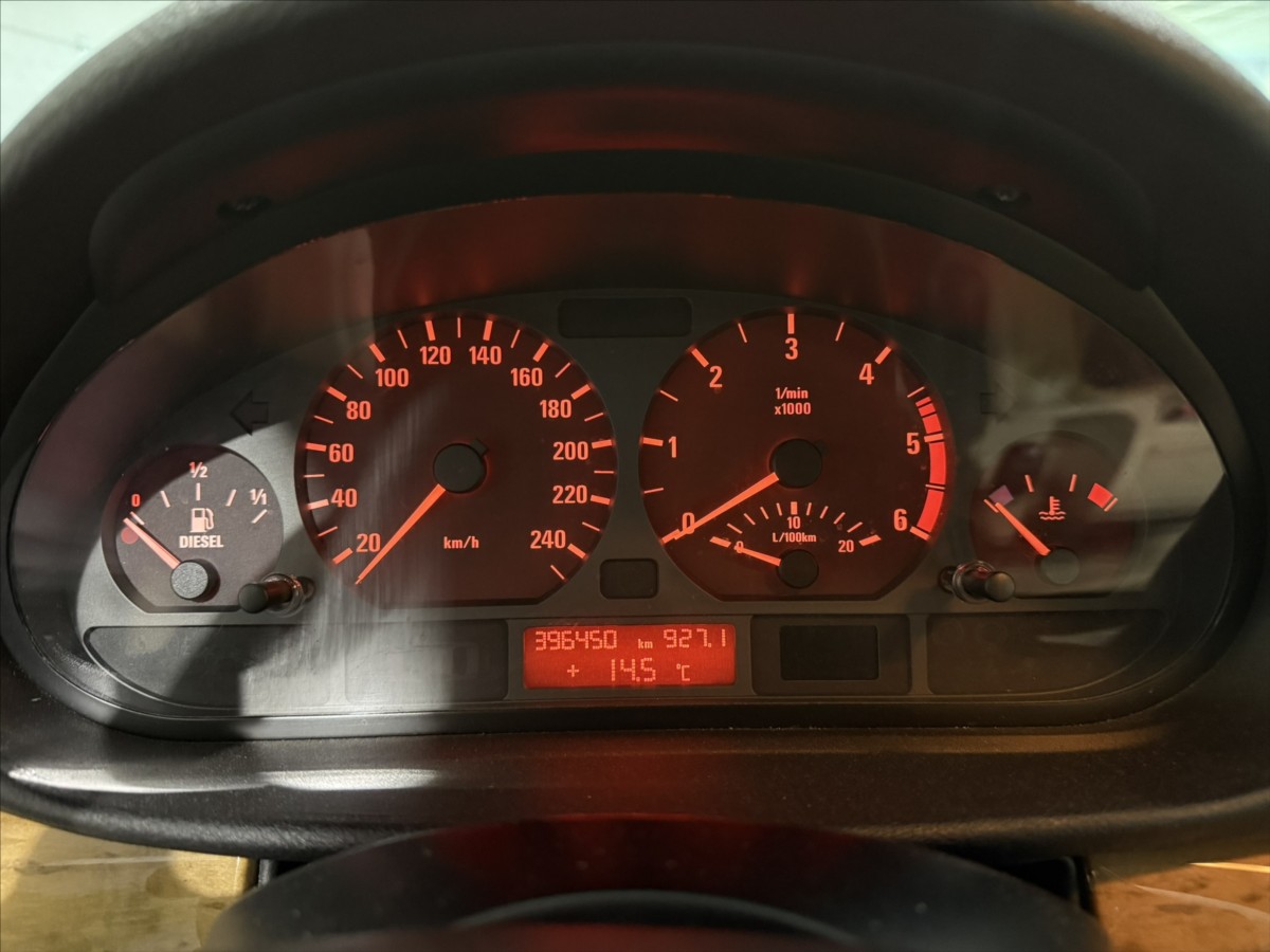 bmw-rada-3-2-0-320d-automat-xenon - 7