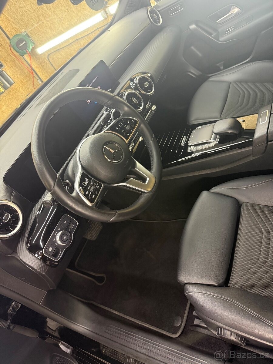 mercedes-benz-tridy-a-1-8-a180-d-sedan-2022-top-stav - 9