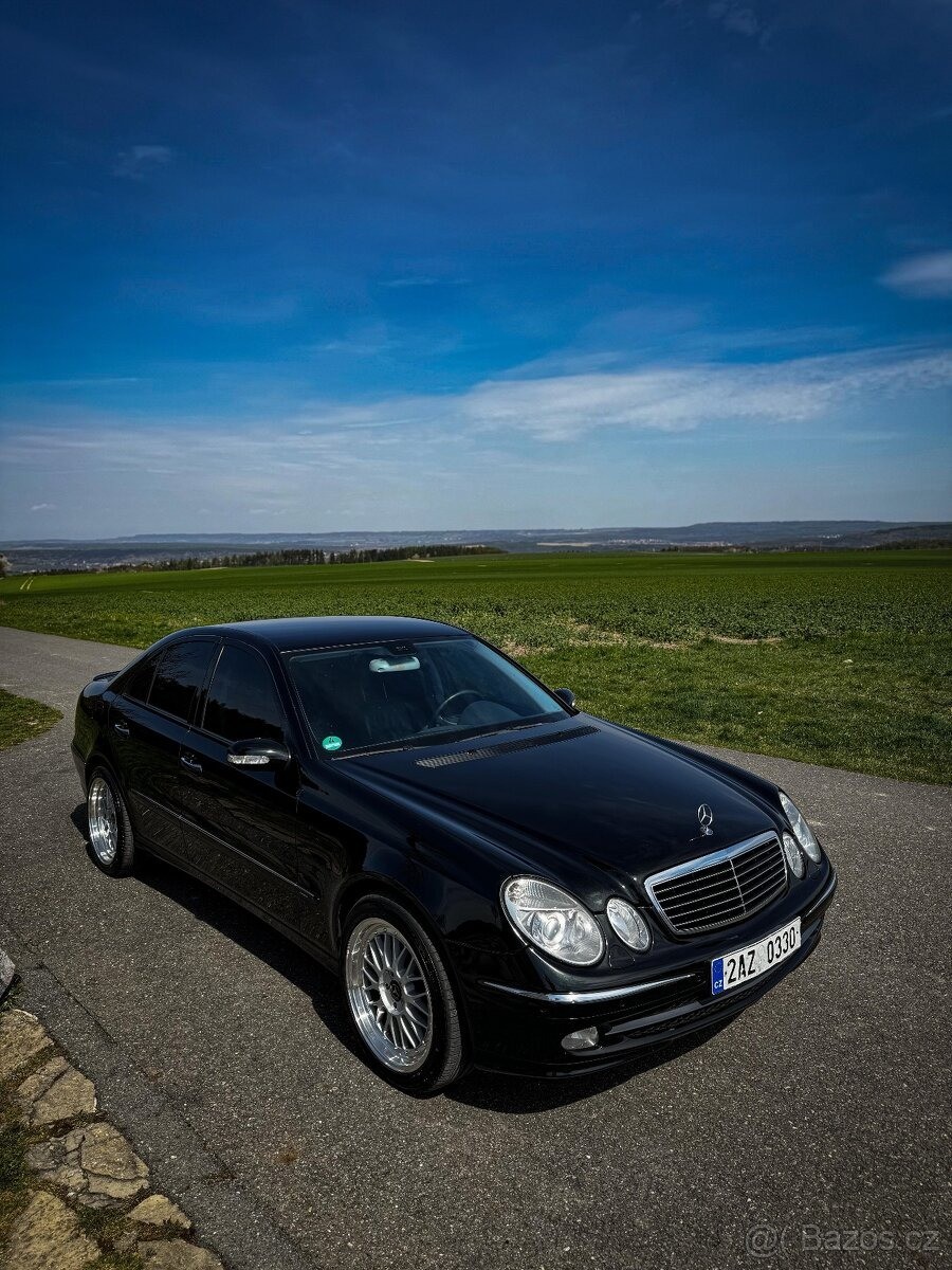 Mercedes-Benz Třídy E W211 E500
