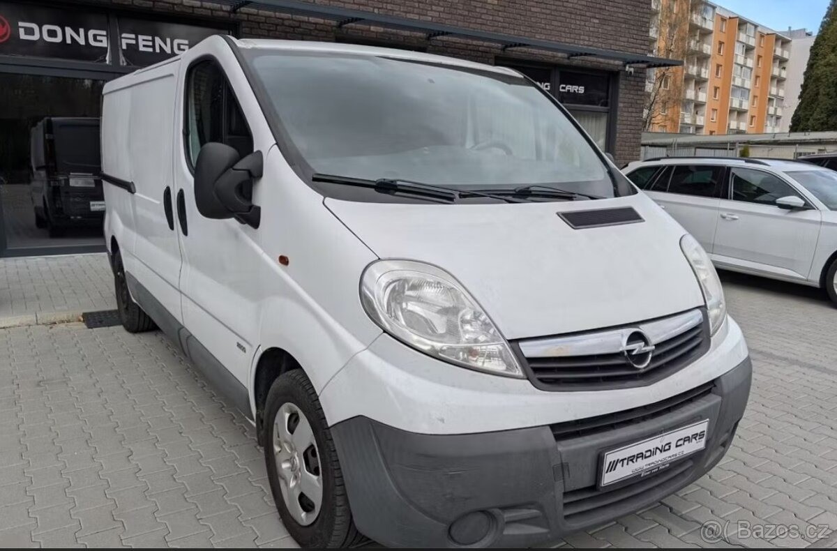Opel Vivaro 2,0   CDTI LONG SPACÍ PŘESTAVBA