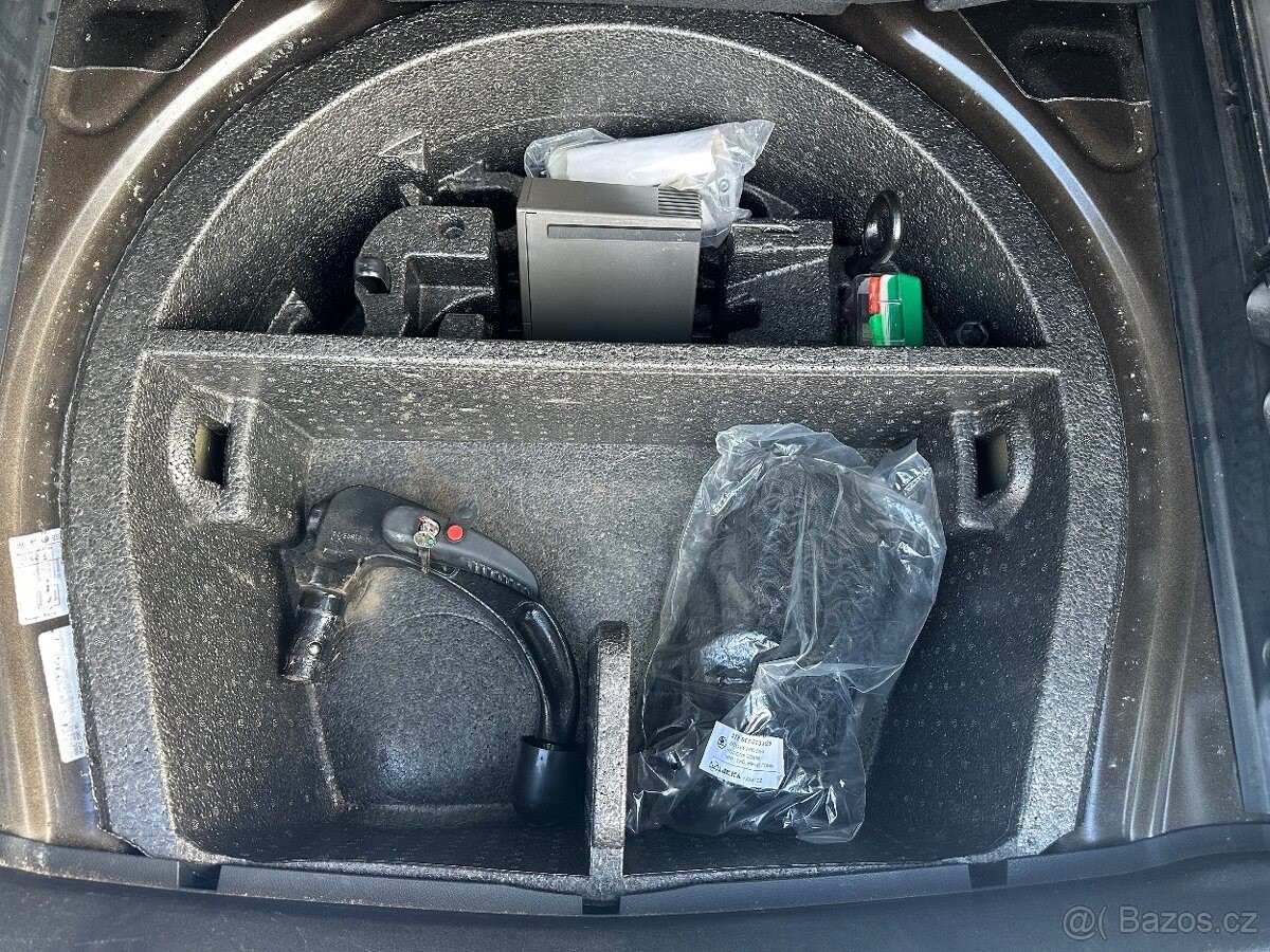 skoda-superb-2-0-laurin-klement-tdi-125-kw - 8