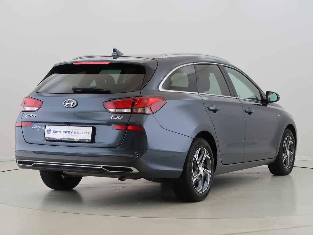 hyundai-i30-1-5t-gdi-mildhyb-cz-1maj-smart - 4