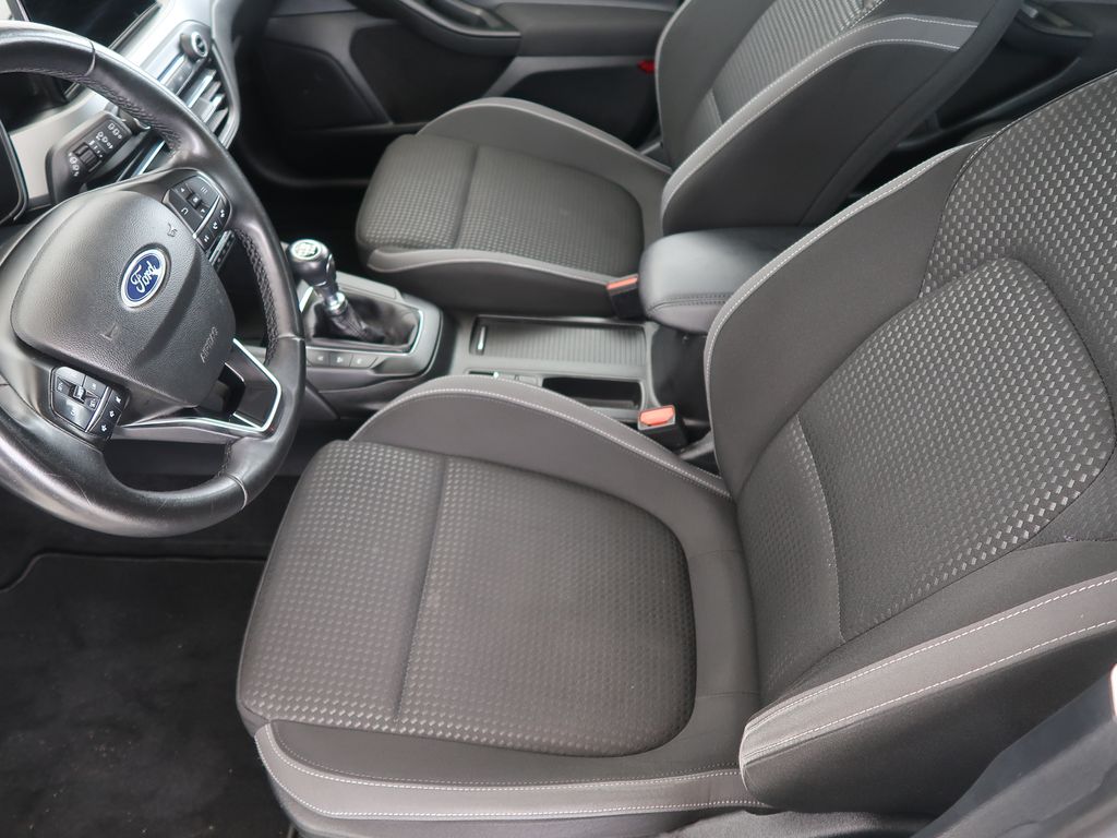 ford-focus-1-5ecoblue-cz-trendedition - 8