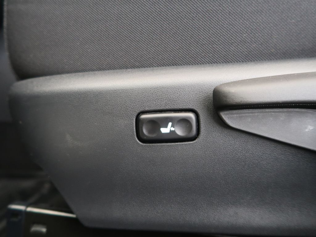 toyota-auris-1-6valvematic-cz-activetrend - 9