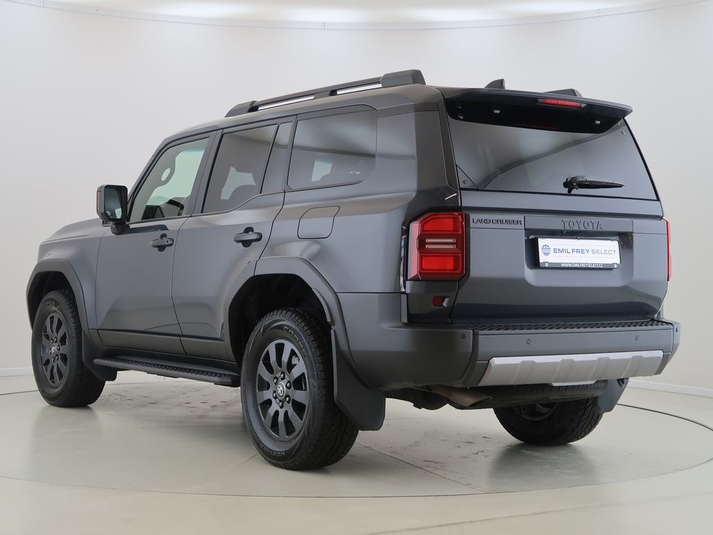 toyota-land-cruiser-2-8diesel-4x4-cz-invincible - 6