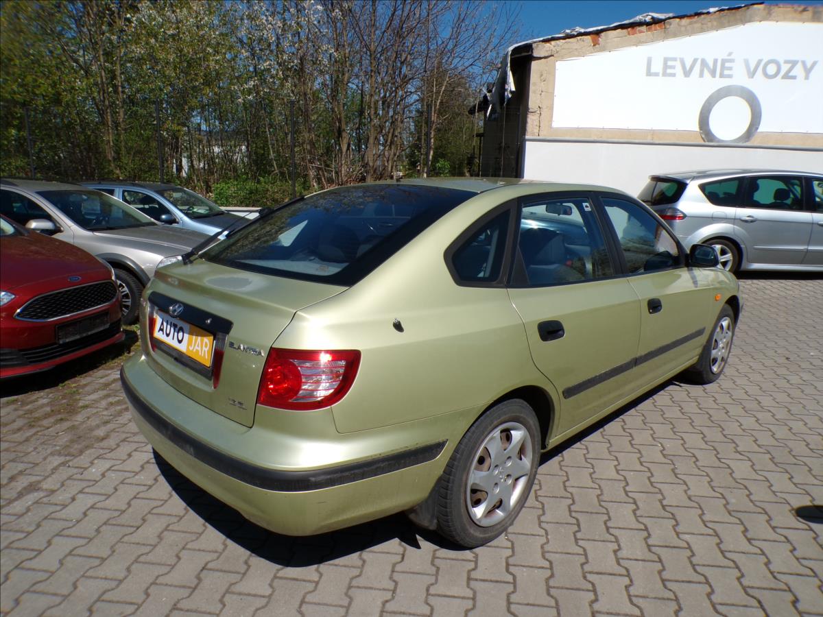 hyundai-elantra-1-6-16v-klima - 4