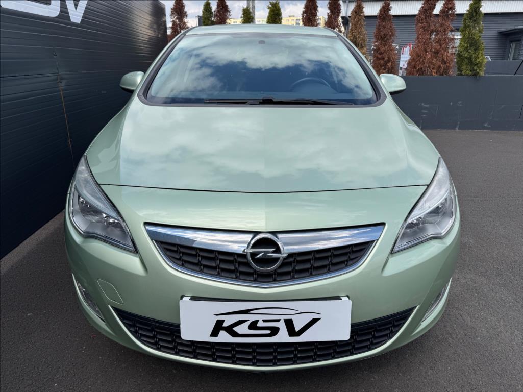 opel-astra-1-4 - 3