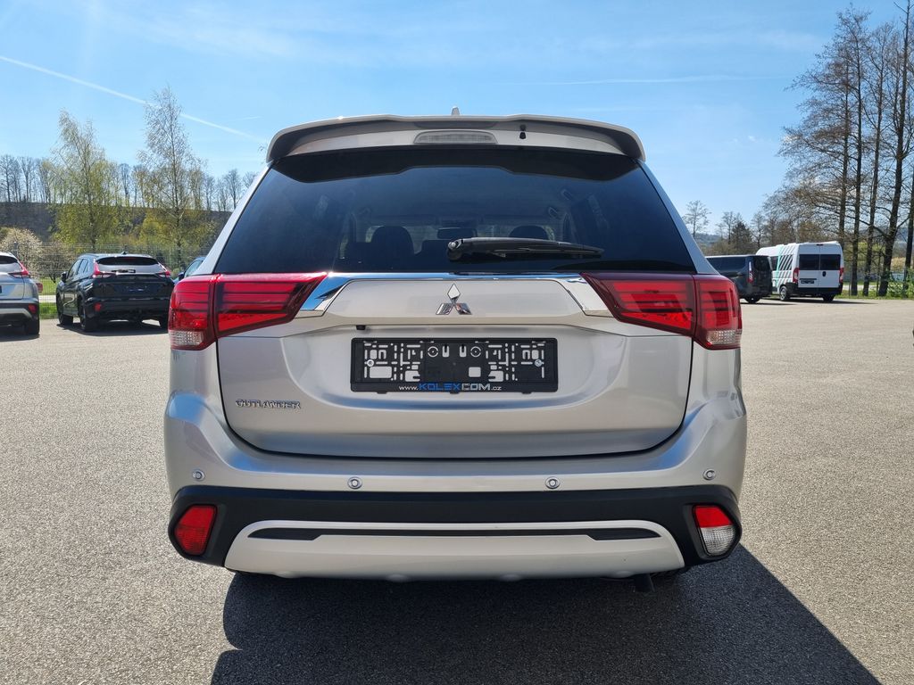 mitsubishi-outlander-2-0-mivec - 3