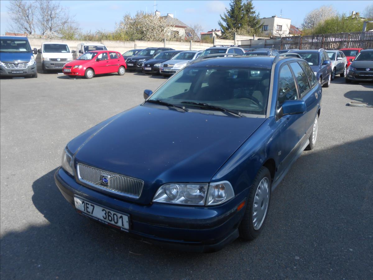 Volvo V40 1,9 D 70Kw