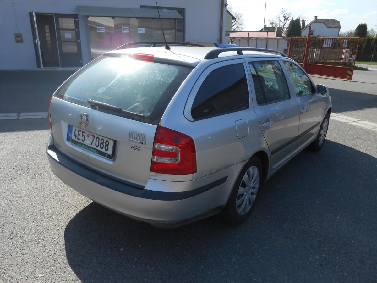 skoda-octavia-1-9-tdi-77kw - 5