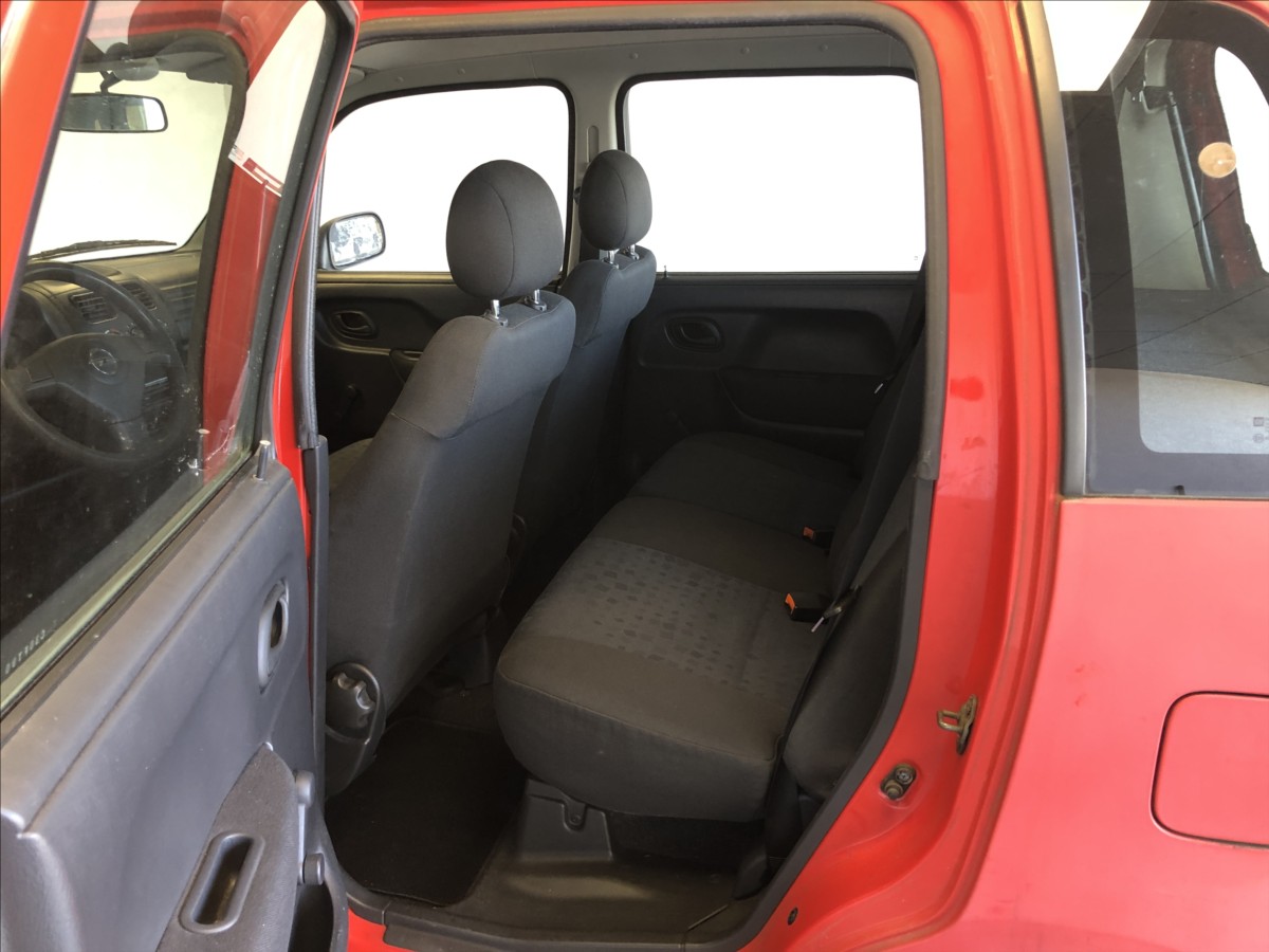 opel-agila-1-0-i - 9