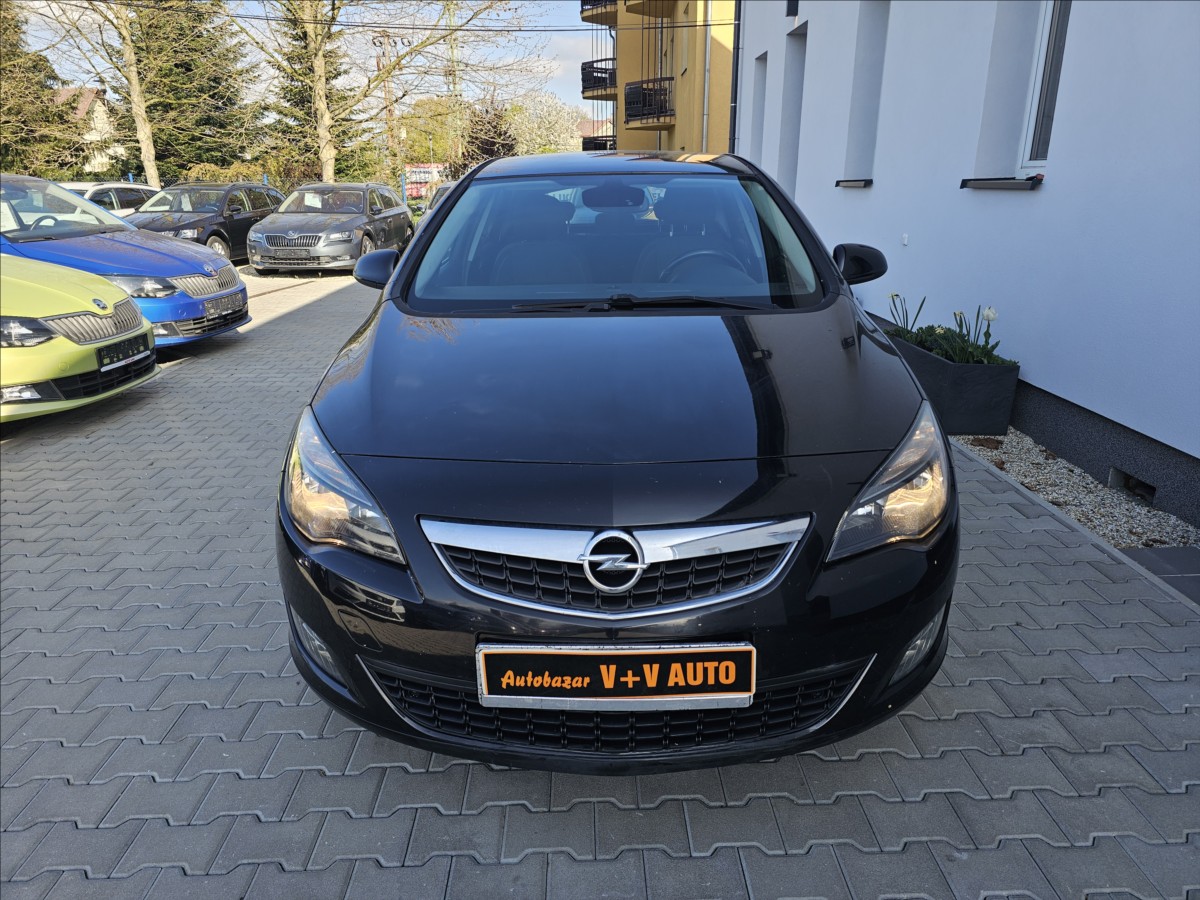 opel-astra-1-6-132kw-sports-tourer-klima - 1