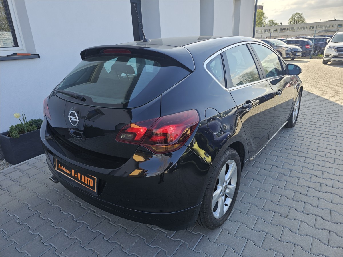 opel-astra-1-6-132kw-sports-tourer-klima - 6