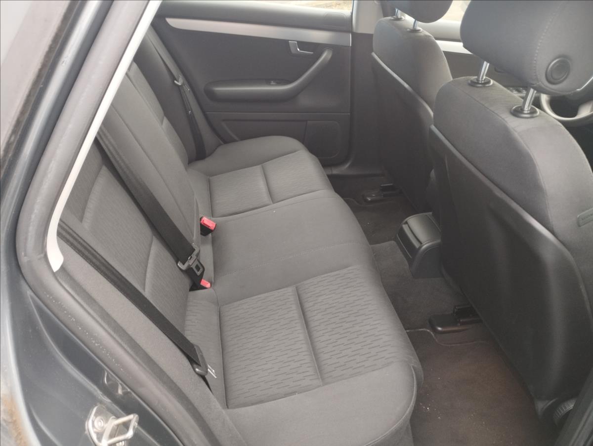 audi-a4-1-6-1-6-mpi-75kw - 8