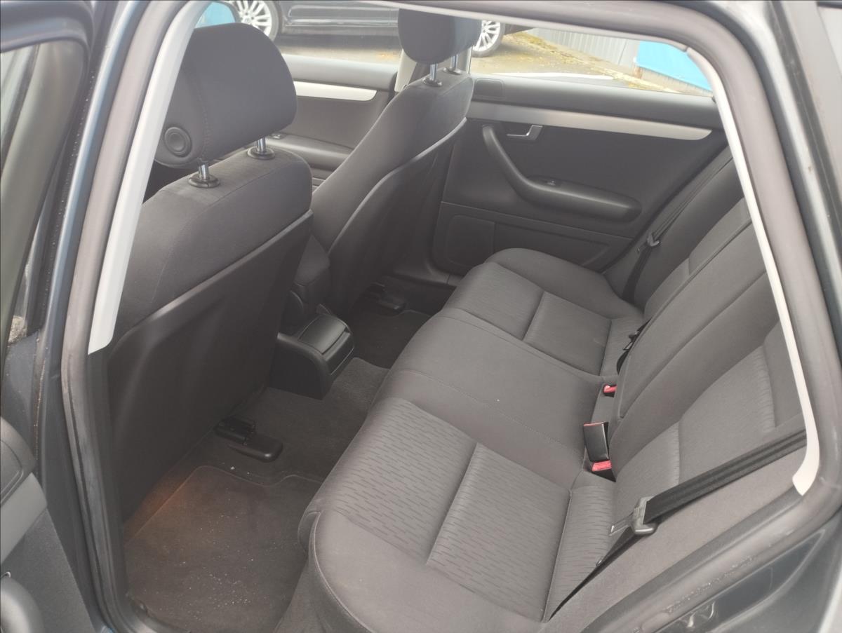 audi-a4-1-6-1-6-mpi-75kw - 9