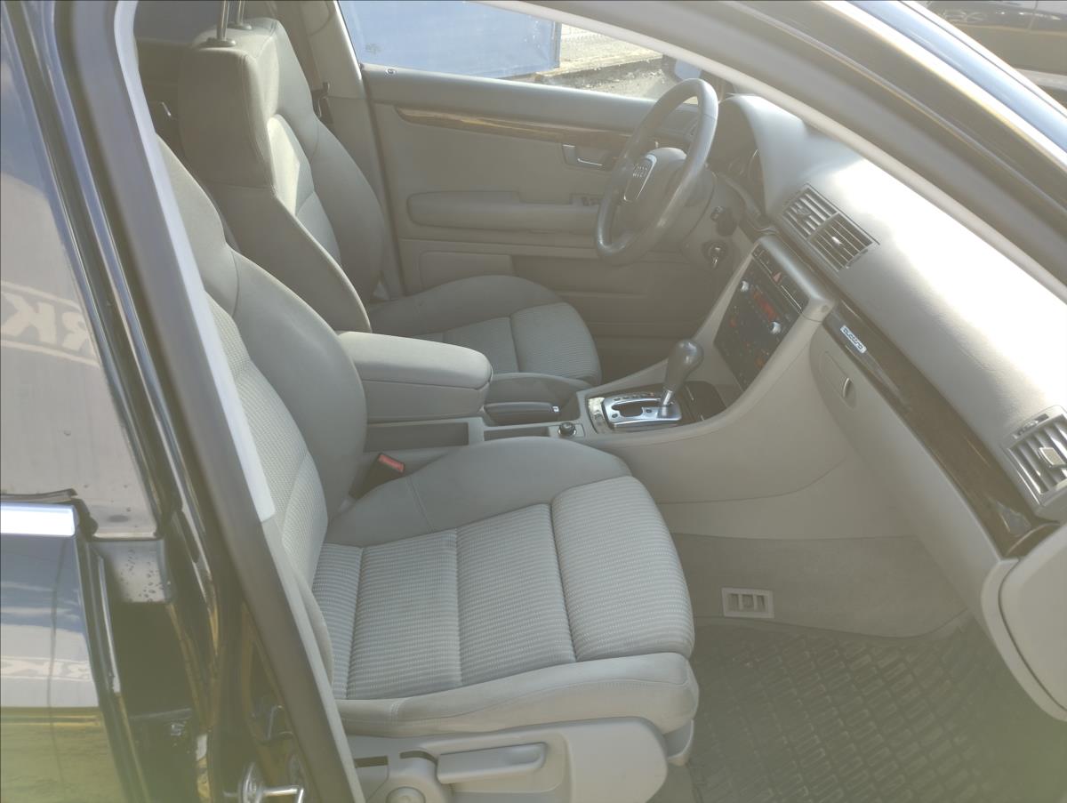 audi-a4-3-2-3-2-fsi-quattro-tiptronic-avant - 7