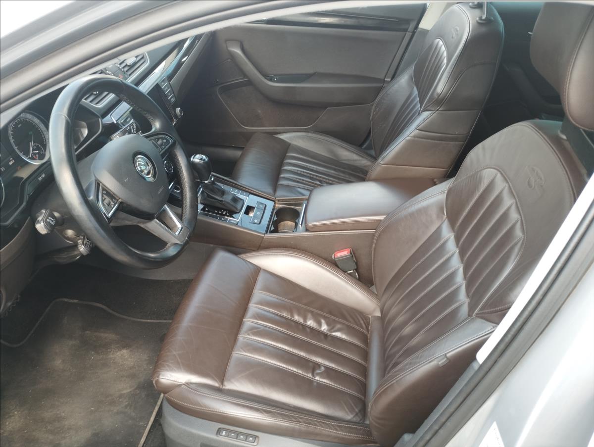 skoda-superb-2-0-tdi-110kw-laurin-klement - 6