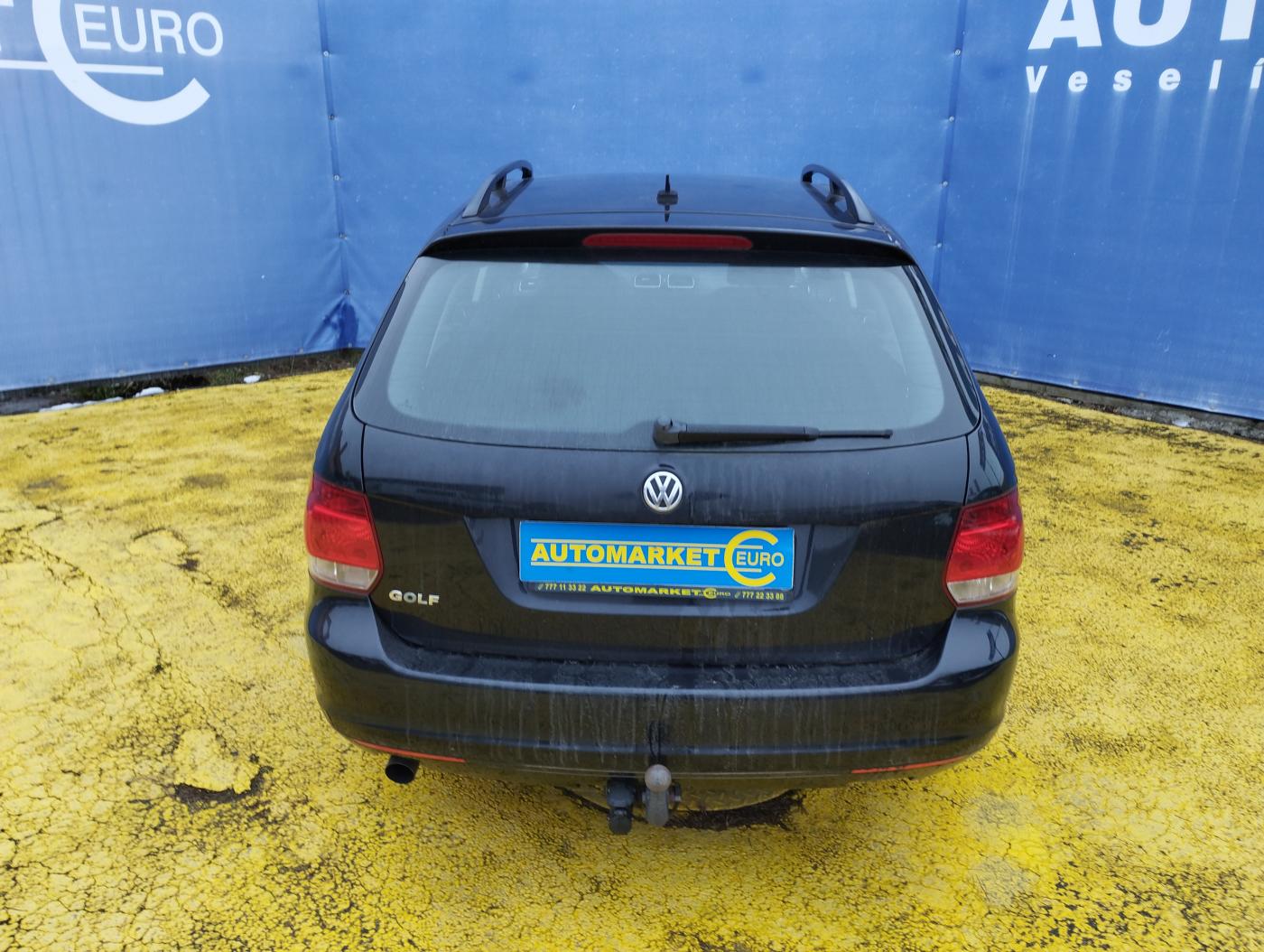 volkswagen-golf-1-6-tdi-77kw-dsg - 4