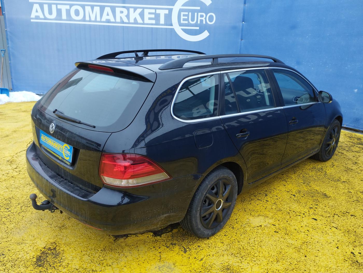 volkswagen-golf-1-6-tdi-77kw-dsg - 5
