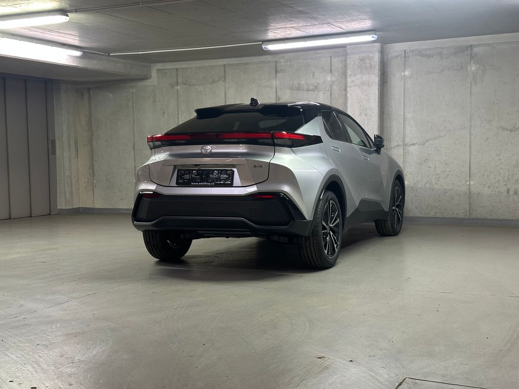 toyota-c-hr-executive-1-8-hybrid-90kw-e-cv - 4