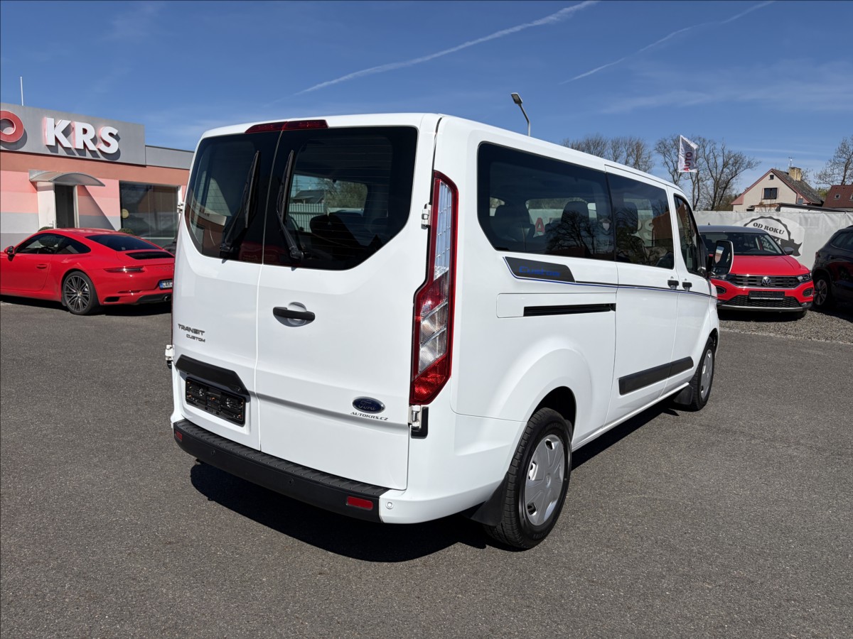 ford-transit-custom-2-0-tdci-96kw-9mist-l2-acctemp-2xklima-carplay-kamera - 4