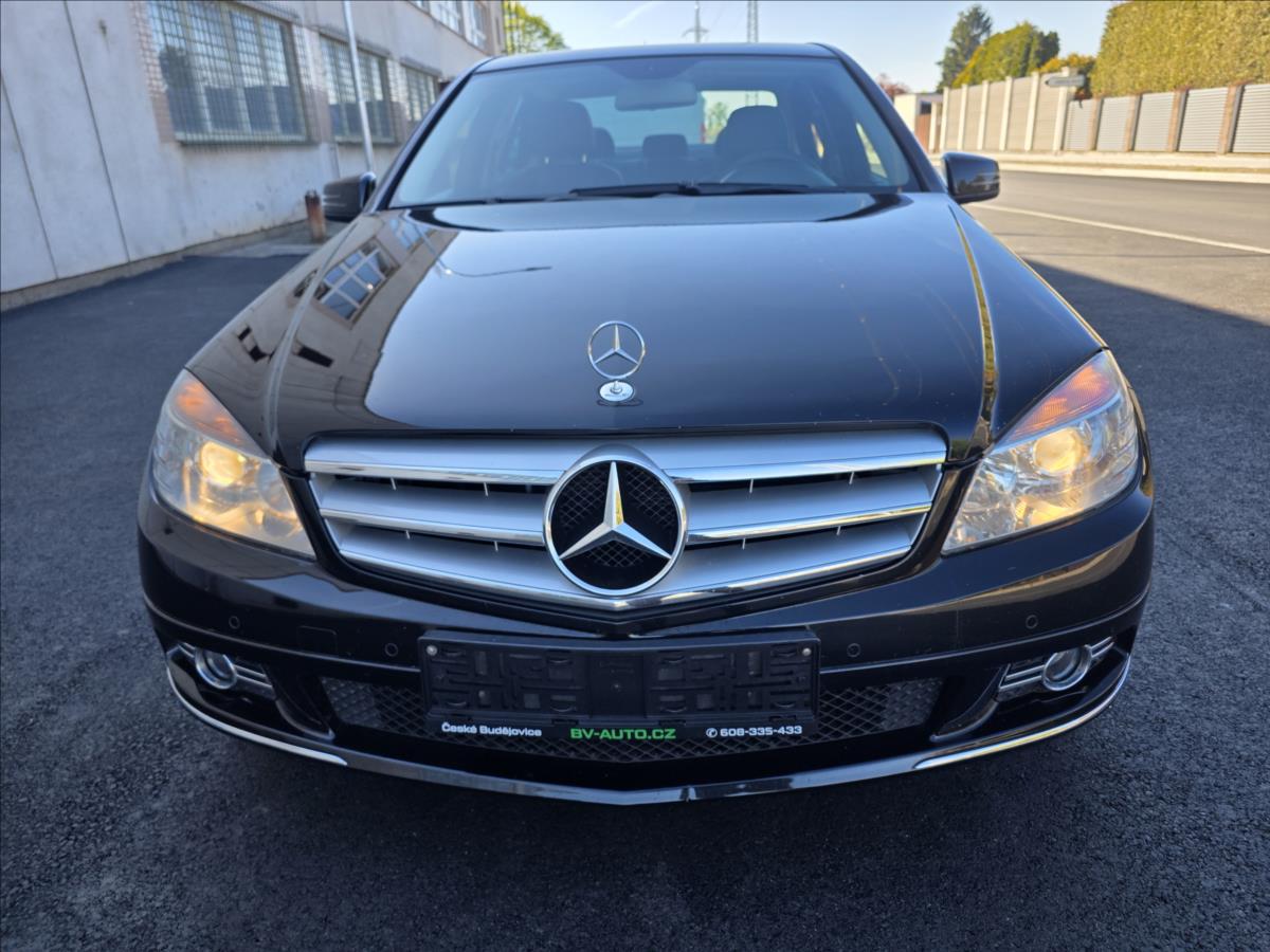 mercedes-benz-tridy-c-2-1-2-2cdi-avantgarde-1-majitel-2-2cdi-avantgarde-1-majitel - 1
