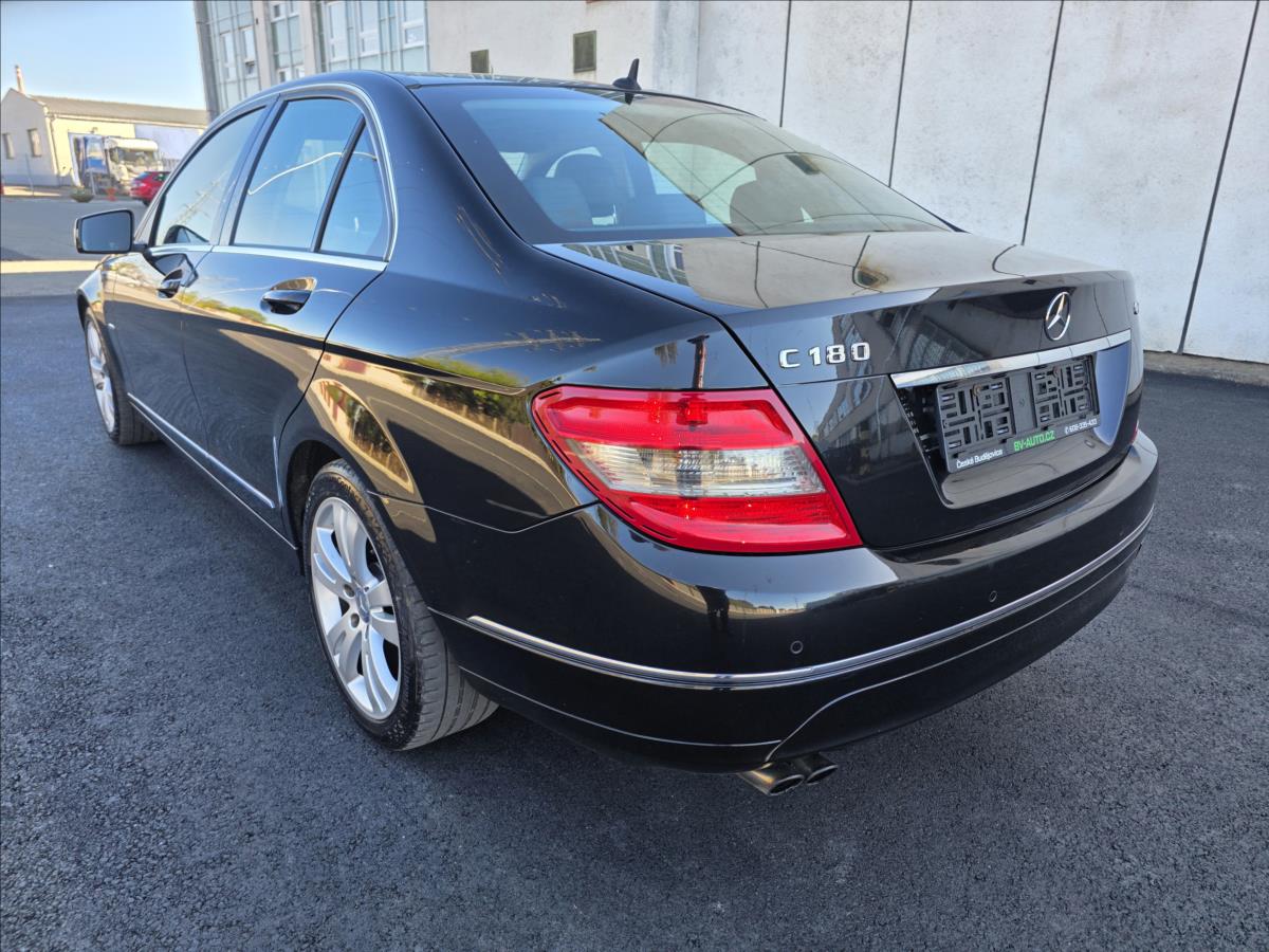 mercedes-benz-tridy-c-2-1-2-2cdi-avantgarde-1-majitel-2-2cdi-avantgarde-1-majitel - 4