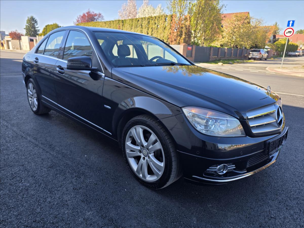 mercedes-benz-tridy-c-2-1-2-2cdi-avantgarde-1-majitel-2-2cdi-avantgarde-1-majitel - 8