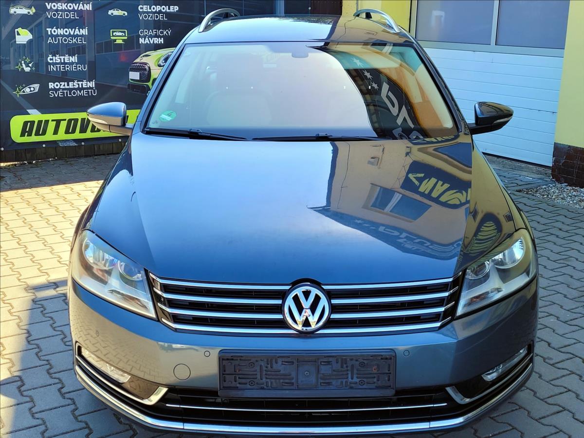 volkswagen-passat-1-4-tsi-highline-malo-najeto - 1